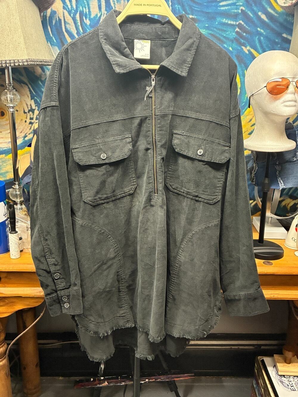 OFFLINE by Aerie Corduroy Shacket Womens M Charcoal Oversized Grunge Raw Hem